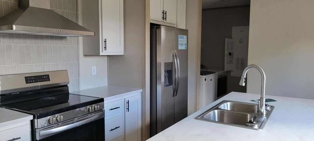 15 First Street, Morristown, VT 05661