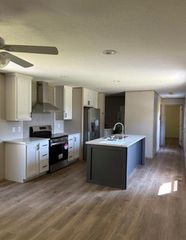 15 First Street, Morristown, VT 05661