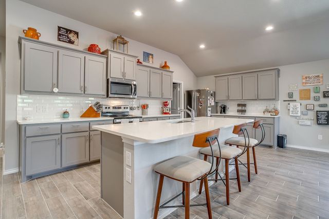 6316 Utopia Drive, Fort Worth, TX 76179