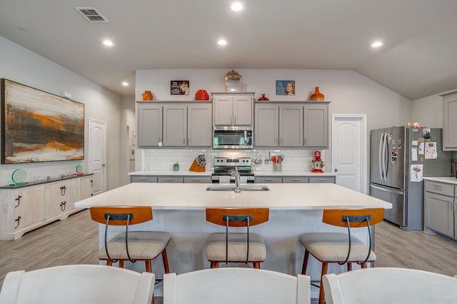 6316 Utopia Drive, Fort Worth, TX 76179