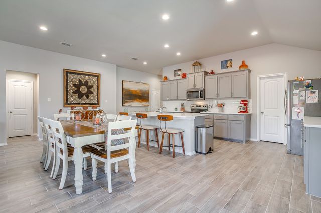 6316 Utopia Drive, Fort Worth, TX 76179