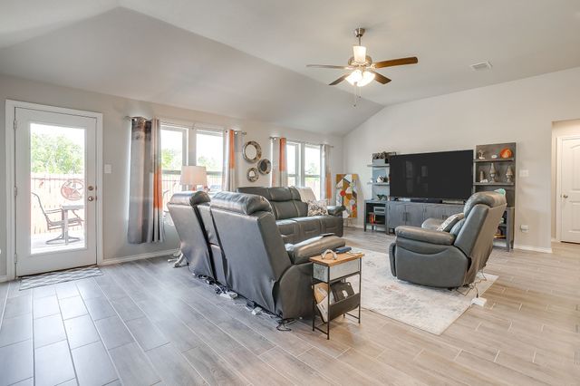 6316 Utopia Drive, Fort Worth, TX 76179