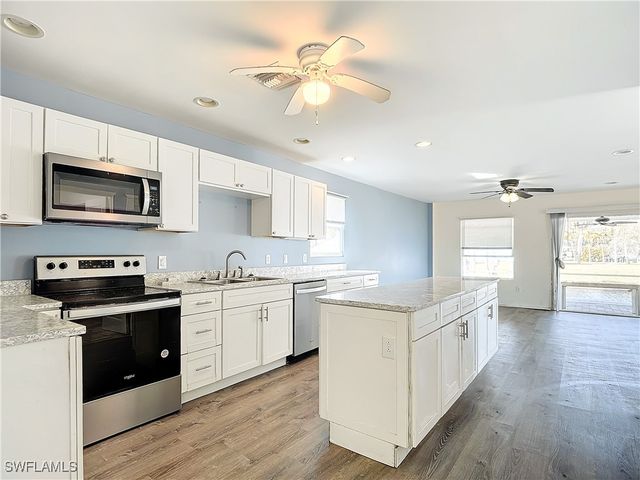 27571 Tarpon WAY, Bonita Springs, FL 34134