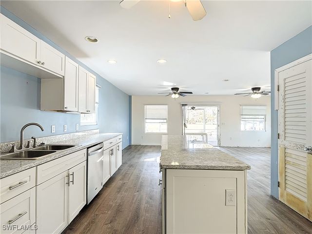 27571 Tarpon WAY, Bonita Springs, FL 34134