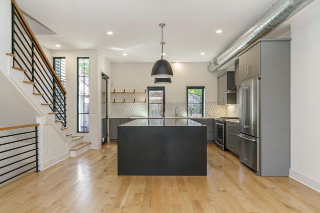 25 E Frankfort Street, Columbus, OH 43206