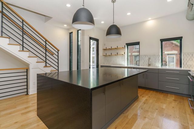 25 E Frankfort Street, Columbus, OH 43206