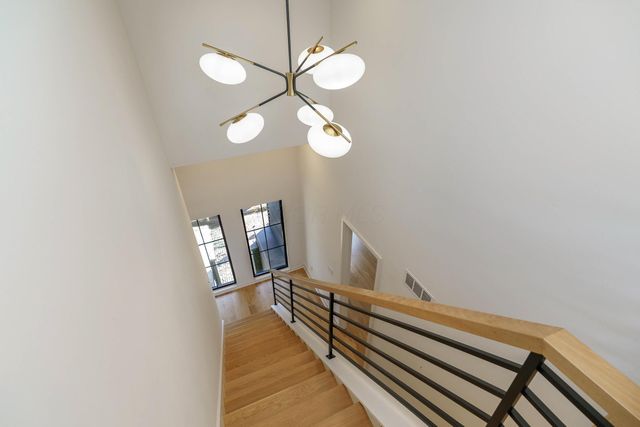 25 E Frankfort Street, Columbus, OH 43206