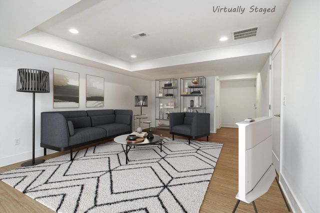 25 E Frankfort Street, Columbus, OH 43206