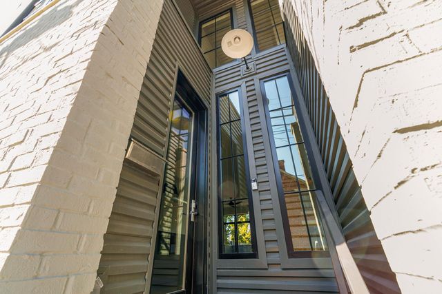 25 E Frankfort Street, Columbus, OH 43206