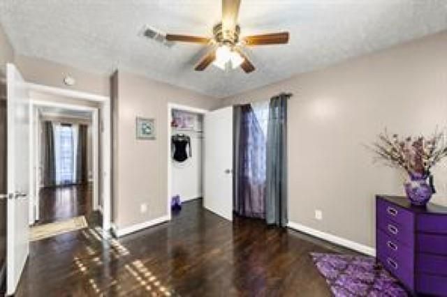 7252 Parker Road, Houston, TX 77016