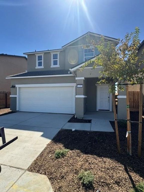 6289 W Austin Way Lot62, Fresno, CA 93723