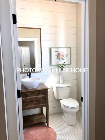 4065 N HEGNER FARM COURT, Grand Chute, WI 54913