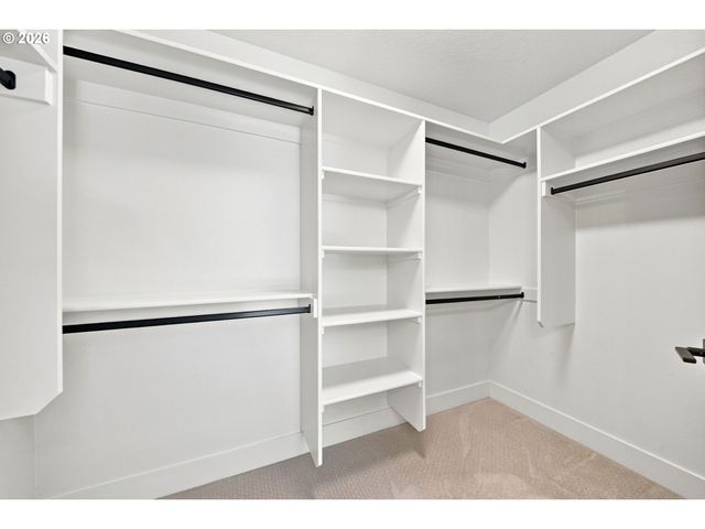 2400 N S St, Washougal, WA 98671