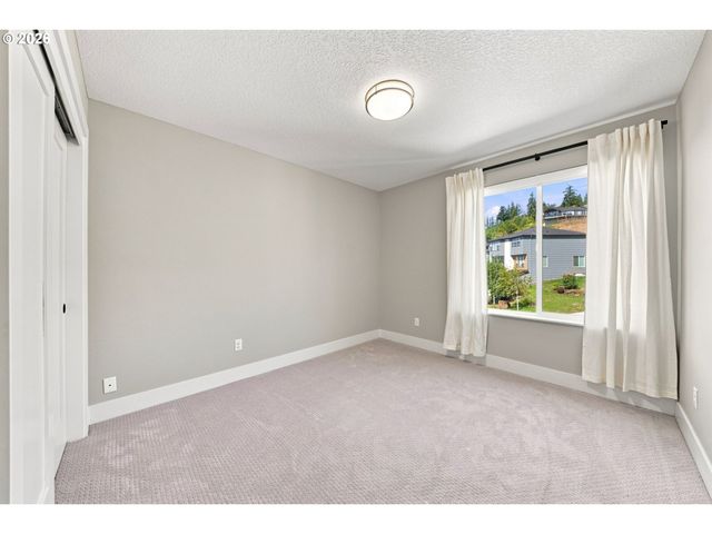 2400 N S St, Washougal, WA 98671