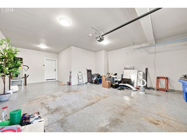 2400 N S St, Washougal, WA 98671