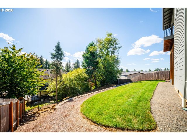 2400 N S St, Washougal, WA 98671