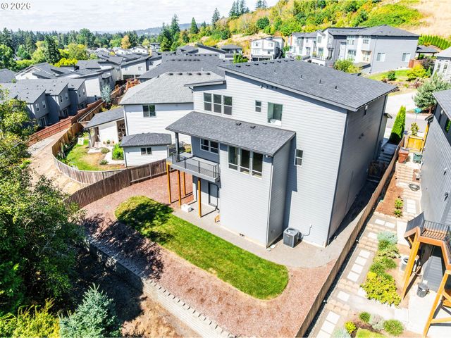 2400 N S St, Washougal, WA 98671