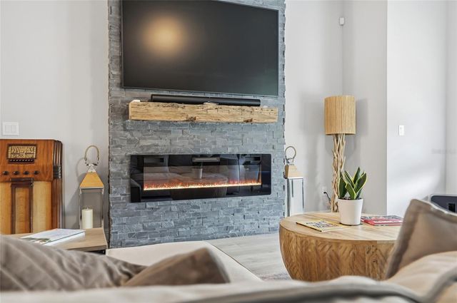 2510 W CLEVELAND STREET 2, Tampa, FL 33609