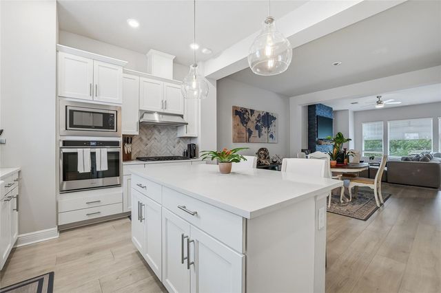 2510 W CLEVELAND STREET 2, Tampa, FL 33609