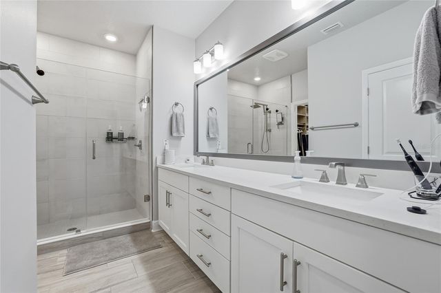 2510 W CLEVELAND STREET 2, Tampa, FL 33609