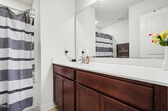 270 E Porthaven Way, Clayton, NC 27527