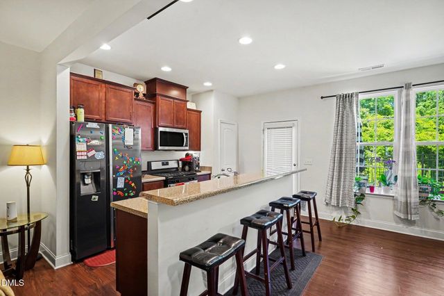 270 E Porthaven Way, Clayton, NC 27527
