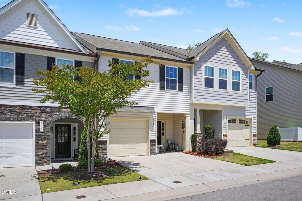 270 E Porthaven Way, Clayton, NC 27527