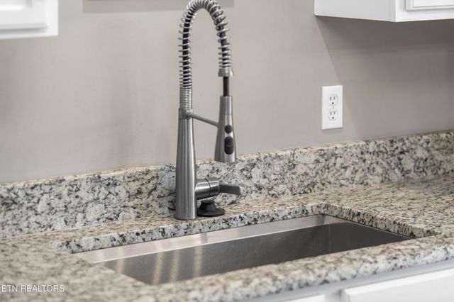 921 Mercer Drive, Maryville, TN 37801