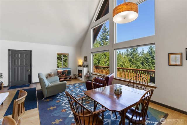 304698 Highway 101, Brinnon, WA 98320