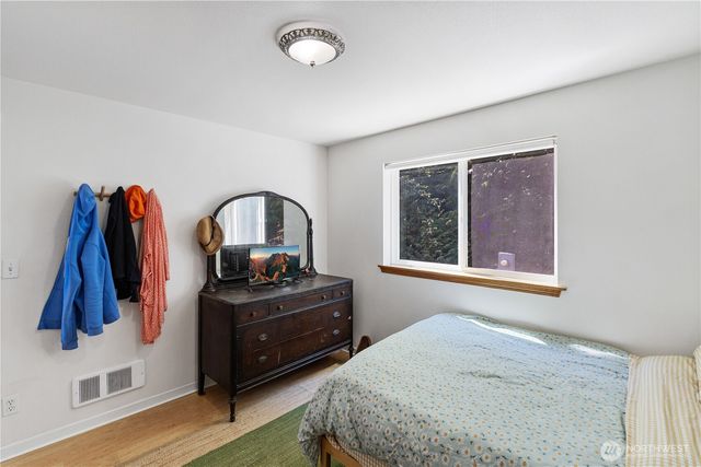 304698 Highway 101, Brinnon, WA 98320