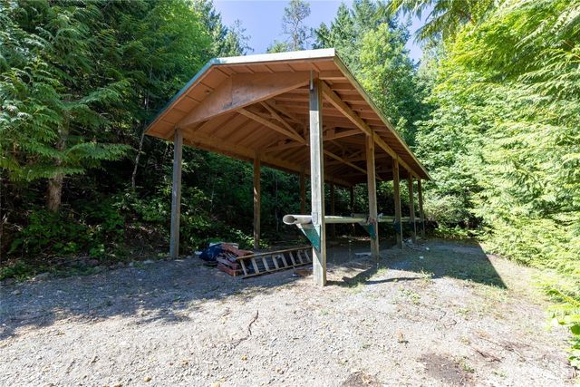 304698 Highway 101, Brinnon, WA 98320