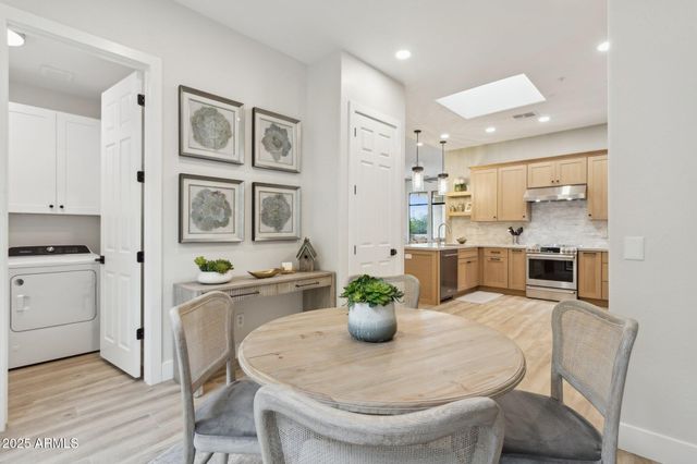 9270 E THOMPSON PEAK Parkway 364, Scottsdale, AZ 85255