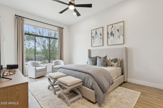 9270 E THOMPSON PEAK Parkway 364, Scottsdale, AZ 85255