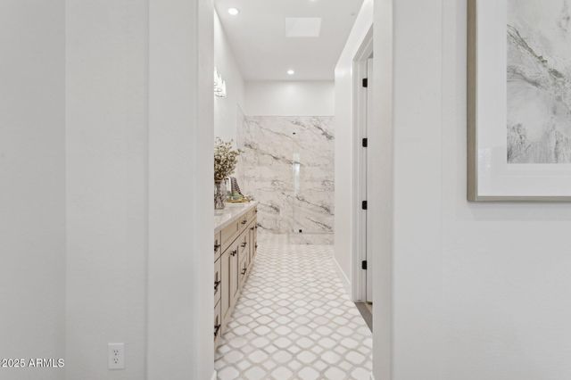 9270 E THOMPSON PEAK Parkway 364, Scottsdale, AZ 85255