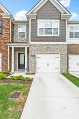 435 Augustine Dr, Lebanon, TN 37087