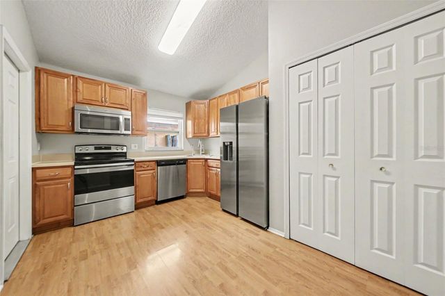 1077 SUGARBERRY TRAIL, Oviedo, FL 32765