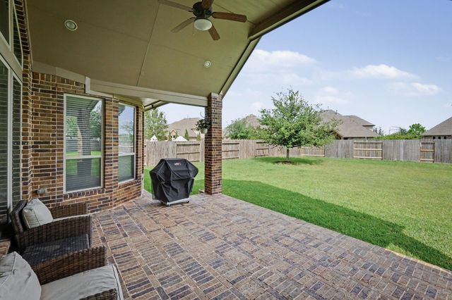 17210 Meek Pass Drive, Cypress, TX 77433