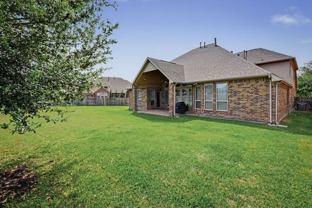 17210 Meek Pass Drive, Cypress, TX 77433
