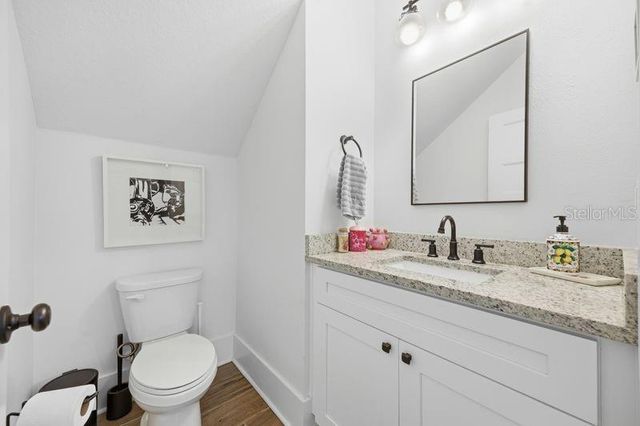 7112 N 9TH STREET, Tampa, FL 33604