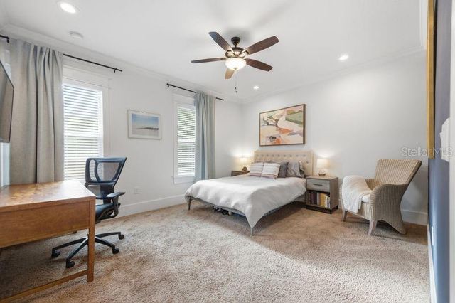 7112 N 9TH STREET, Tampa, FL 33604