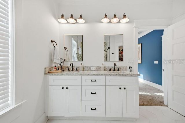 7112 N 9TH STREET, Tampa, FL 33604