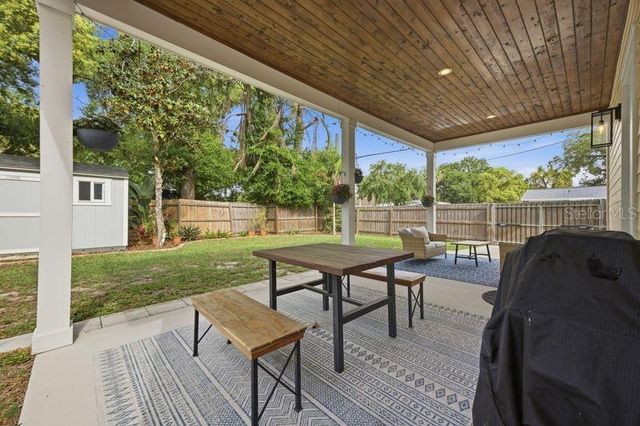 7112 N 9TH STREET, Tampa, FL 33604