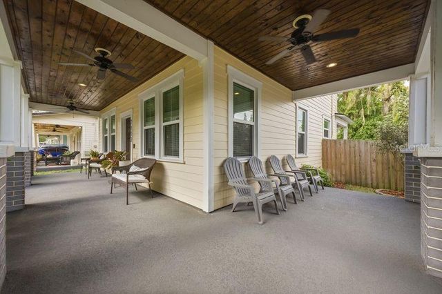 7112 N 9TH STREET, Tampa, FL 33604