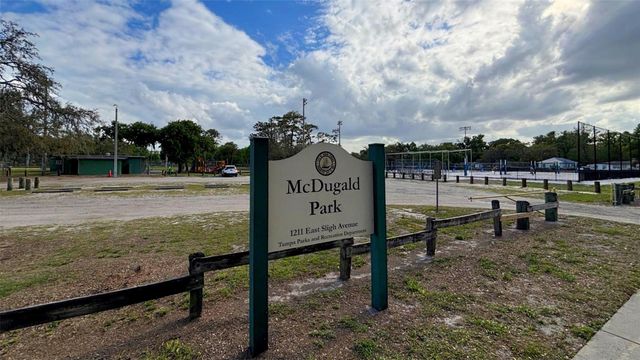 7112 N 9TH STREET, Tampa, FL 33604