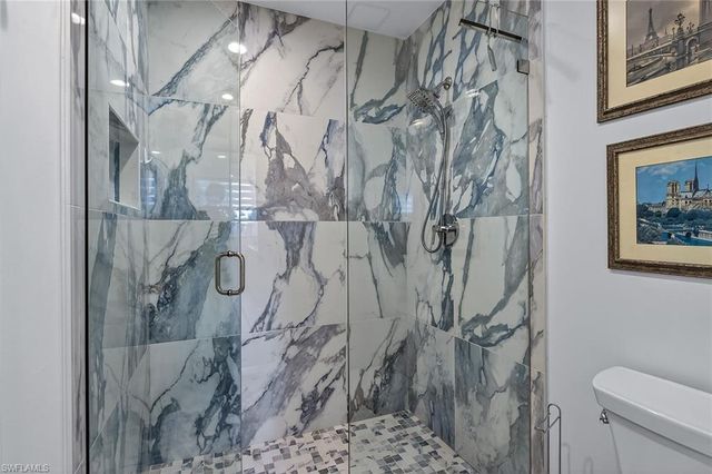 6537 Marissa LOOP # 4, Naples, FL 34108