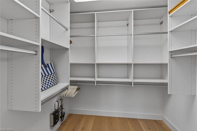 6537 Marissa LOOP # 4, Naples, FL 34108