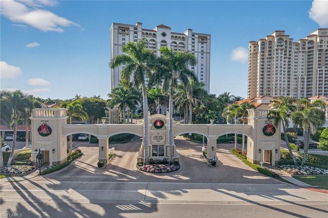 6537 Marissa LOOP # 4, Naples, FL 34108