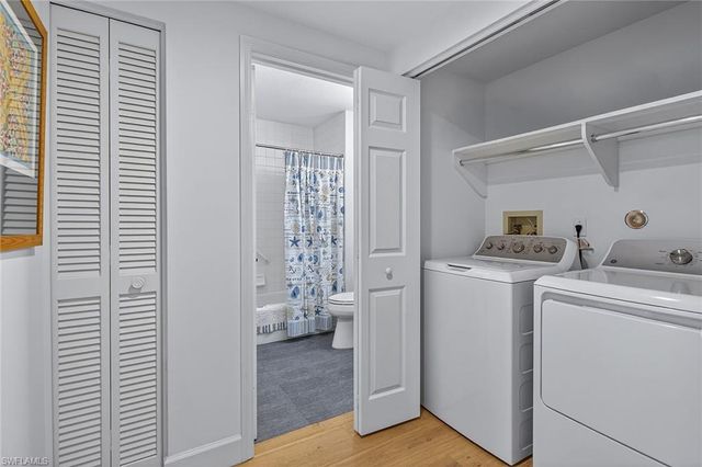 6537 Marissa LOOP # 4, Naples, FL 34108