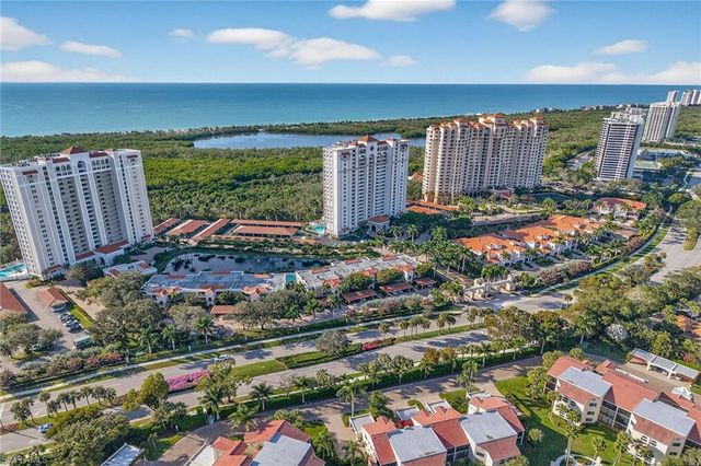 6537 Marissa LOOP # 4, Naples, FL 34108