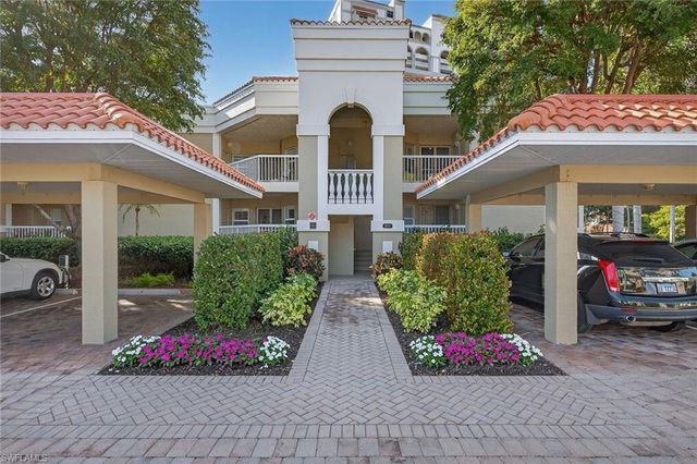 6537 Marissa LOOP # 4, Naples, FL 34108